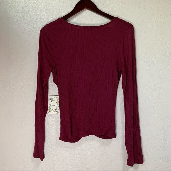 NEW Vine And Valley Long Sleeve Maroon Top Hook and Eye Ribbed Large L - Picture 4 of 11
